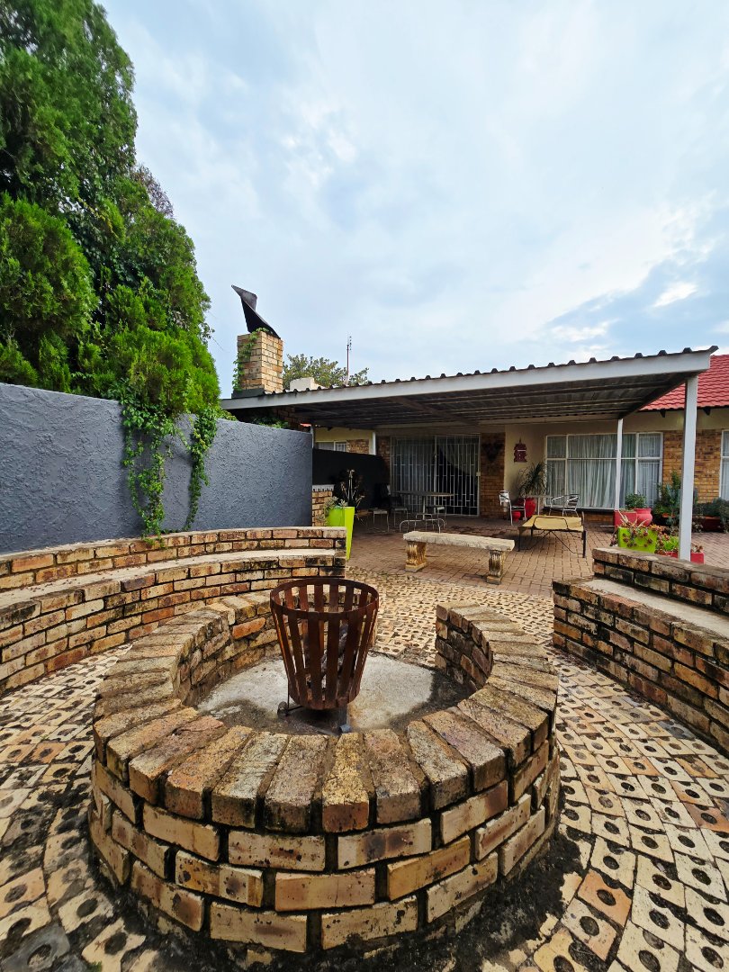 3 Bedroom Property for Sale in Wilkeville North West